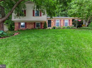 6405 Wyngate Dr, Springfield, VA 22152