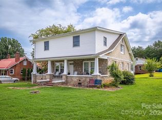 609 Praley St SW, Valdese, NC 28690