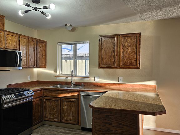 3rd image of 908 E 45th Ct APT 3
