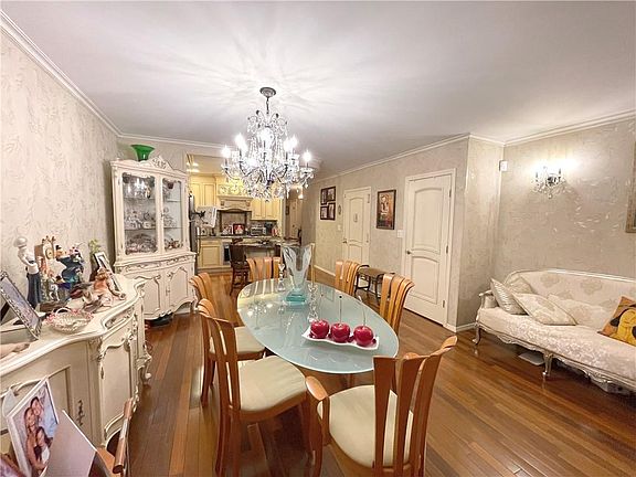 5th image of 1906 Bergen Ave #9A