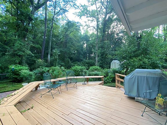 2nd image of 608 Howell Brook Dr