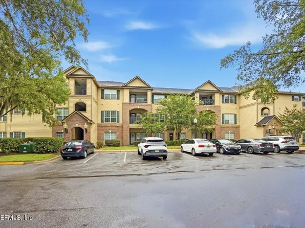 7800 POINT MEADOWS Drive #231, Jacksonville, FL 32256