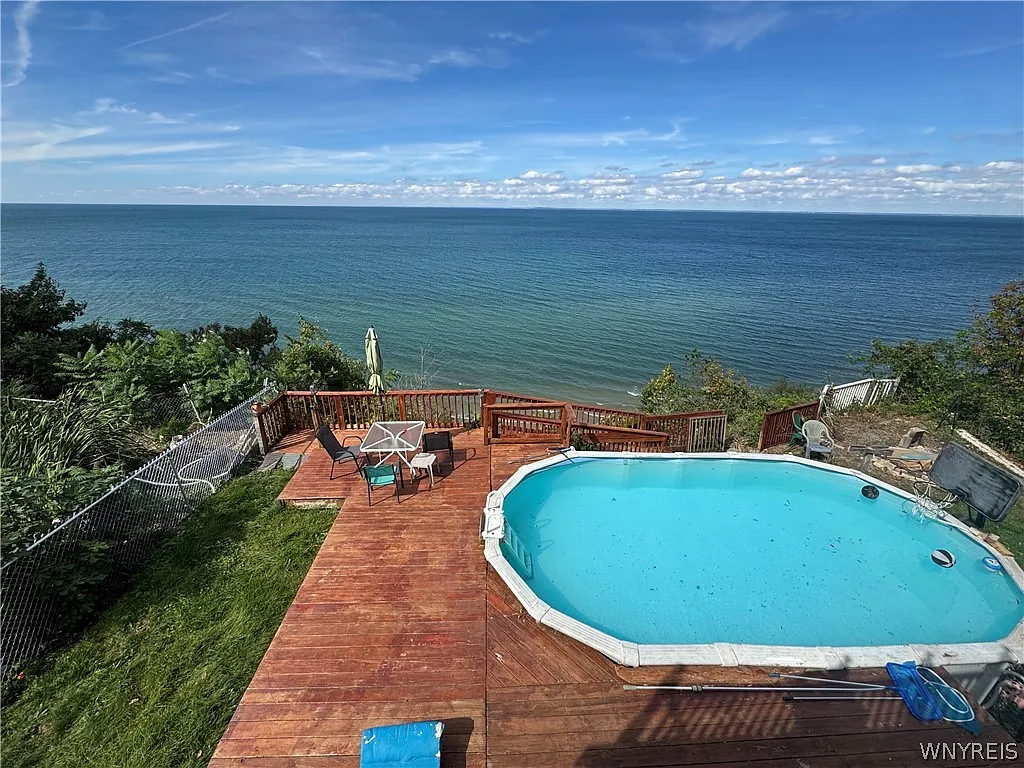 3 bed, 2.0 bath, 1292 sqft, $1,500 — Photo 4