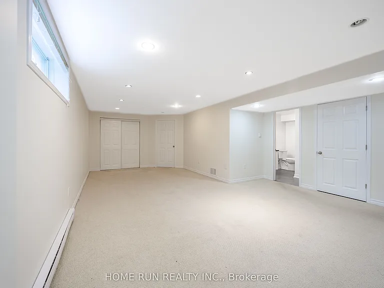281 Goldridge Dr — Photo 42