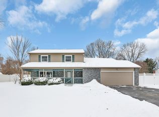 9841 Woodsfield Cir S, Pickerington, OH 43147