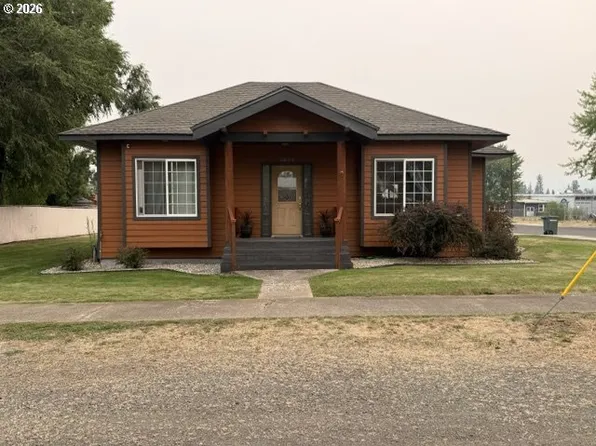 1390 Alder St, Elgin, OR 97827