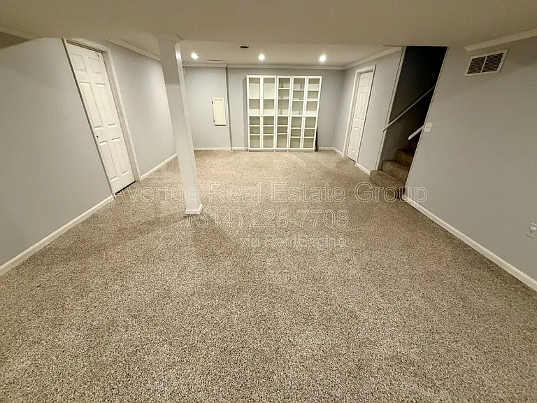 15812 Cedarmill Dr — Photo 19