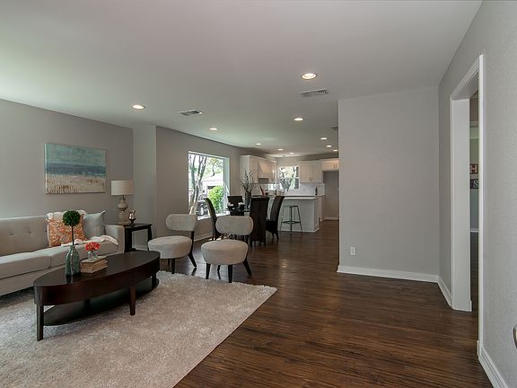 3rd image of 2323 Lawndale Dr