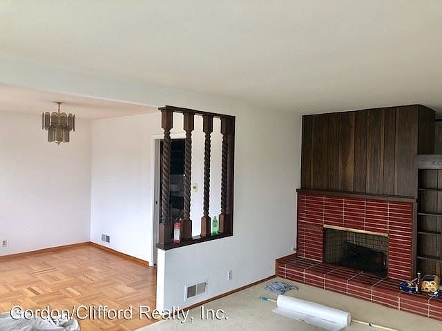 1st image of 218 Saint Francis Blvd