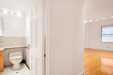 Rented by WAM Partners - William Moses Co.