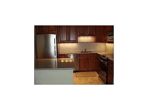 60 Smithfield Ct photo 1