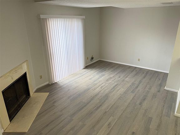 2nd image of 2120 El Paseo St APT 3308