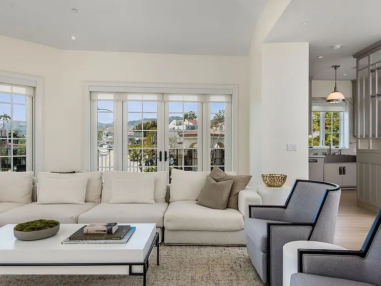 The Residences at Palisades Village — Photo 123