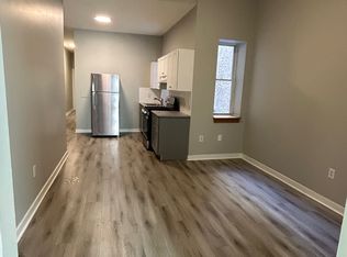 1909 W Diamond St #1, Philadelphia, PA 19121