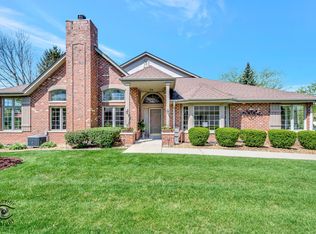21431 Settlers Pond Dr, Frankfort, IL 60423