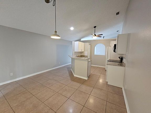 2nd image of 12750 Parkbury Dr