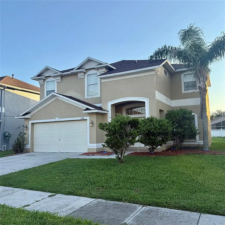 4 bed, 2.5 bath, 2154 sqft, $2,500 — Photo 3