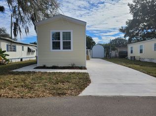 5512 Laura St, Zephyrhills, FL 33542