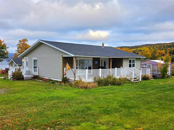 16 Pioneer Street, Gillams, NL A2H6B9