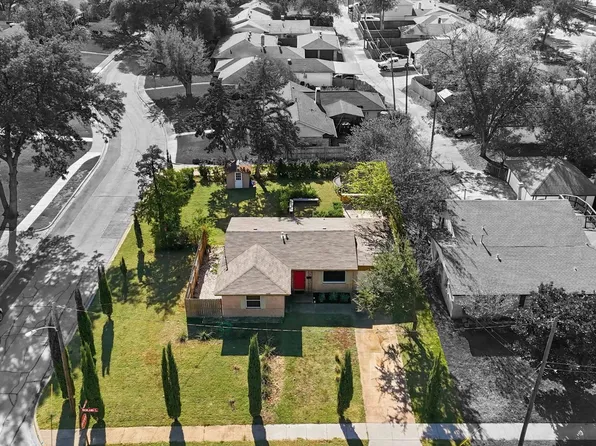 2776 Richland Ave, Farmers Branch, TX 75234