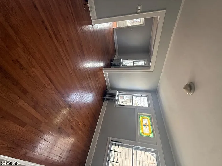 117 Grove St #2 — Photo 6