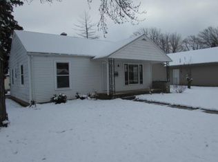 2004 N Alvin St, Appleton, WI 54911