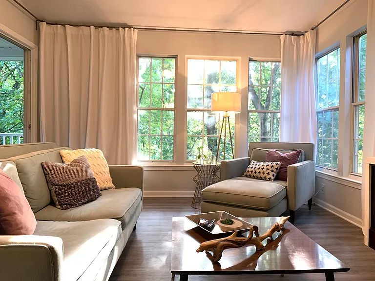 1004 Downing Ct #L — Photo 12