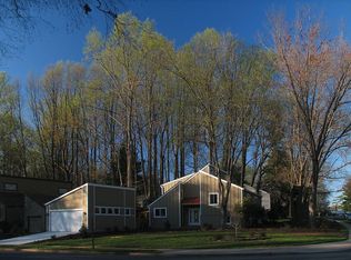 5509 Saddlebrook Ct, Burke, VA 22015