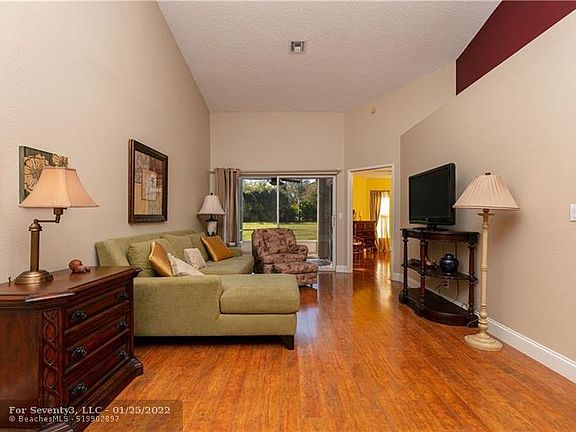 5th image of 8072 N Summer Shores Dr #8072