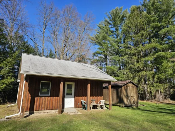 19431 Bockman Hollow Rd, Saegertown, PA 16433