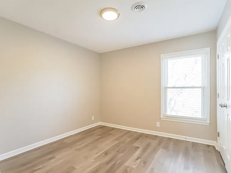 5428 Village Way — Photo 16