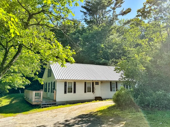 2501 Auburn Road, Turner, ME 04282