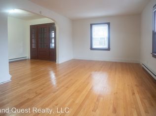 1100 Valley Dr APT 3, Racine, WI 53403