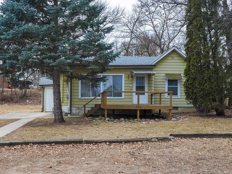 1st image of 243 Helms Dr