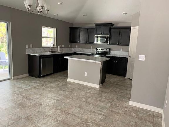 3rd image of 77 Pergola Pl