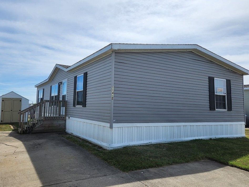 1st image of 11412 Branch Ln #501