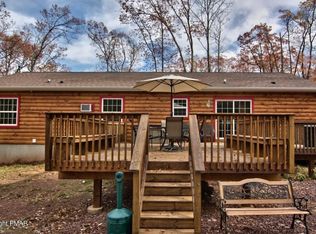 235 Hillary Dr W, Freeland, PA 18224