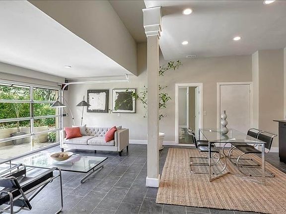 3rd image of 601 Blue Oak Ct #2