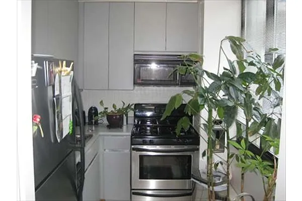 Rented by Kleier Residential | media 4