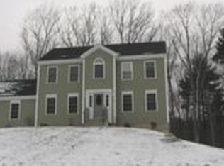 139 Victoria Ln, Fitchburg, MA 01420
