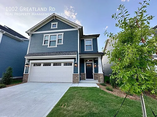 1002 Greatland Rd Photo 1