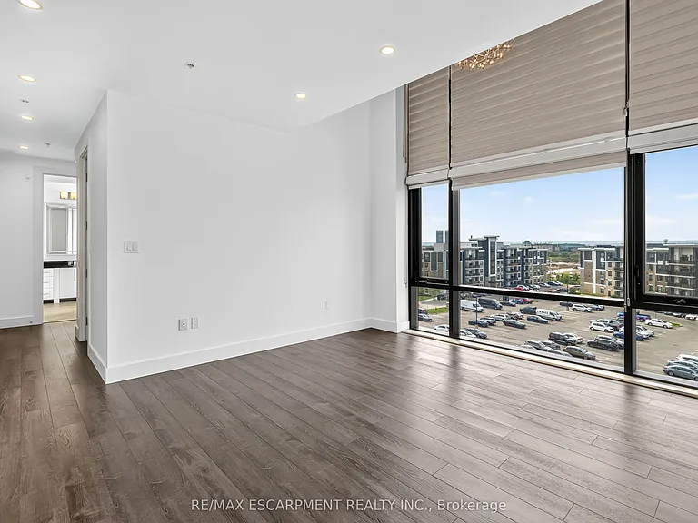640 Sauve St #602 — Photo 14