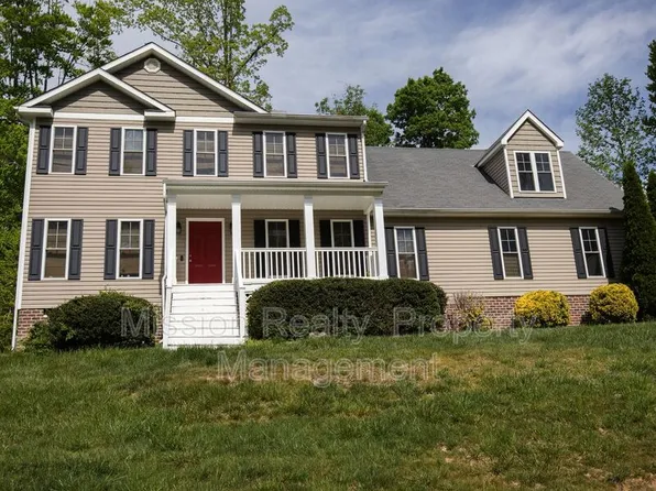 11412 Parrish Creek Ln, Chesterfield, VA 23832