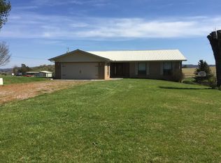 589 Thomas Rd, Speedwell, TN 37870