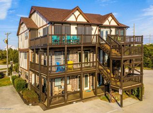 102 Diann Dr #B1, Emerald Isle, NC 28594