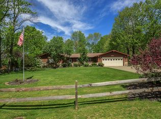 9891 Ashwood Trl, Concord Township, OH 44060