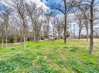 358 Creek Loop Rd, Bastrop, TX 78602