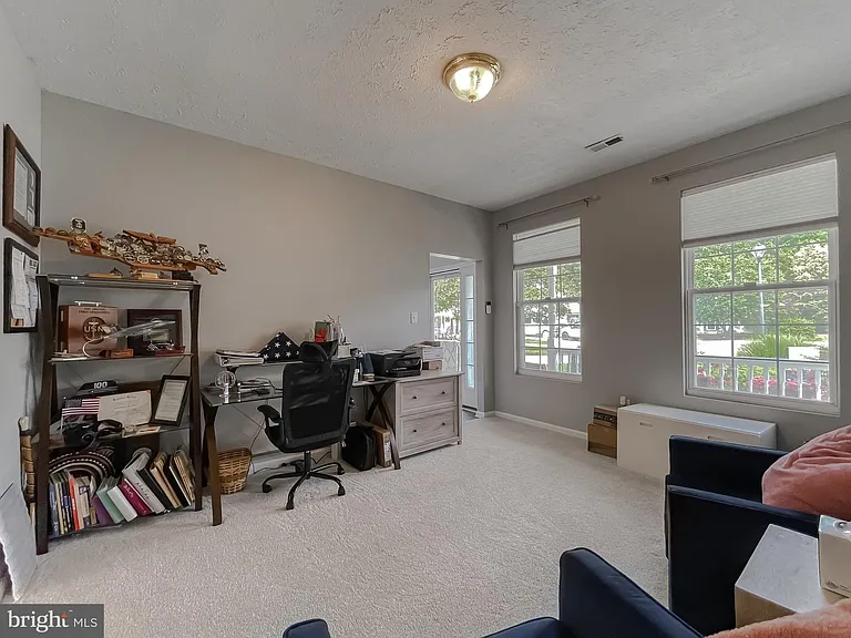 48221 Keel Dr — Photo 11