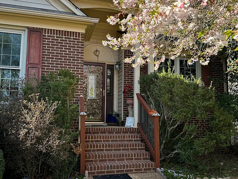 3020 Cedar Run — Photo 2