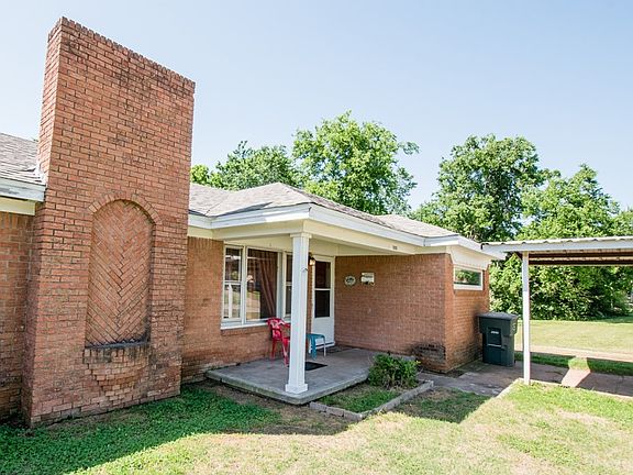 4th image of 1416 Denson Dr